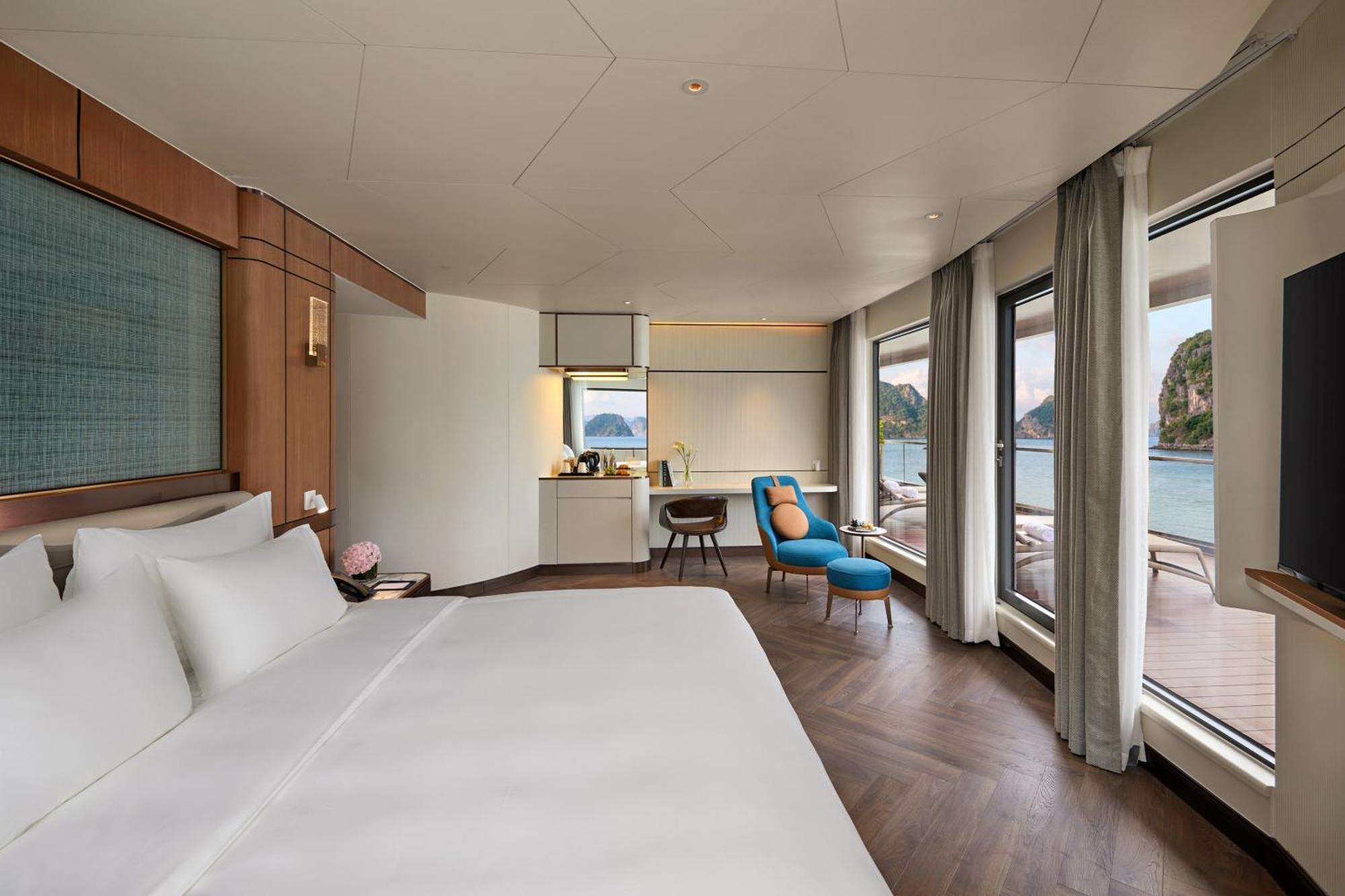 Grand Pioneers Halong Bay Cruise 1 Hotel Ha Long Exterior photo