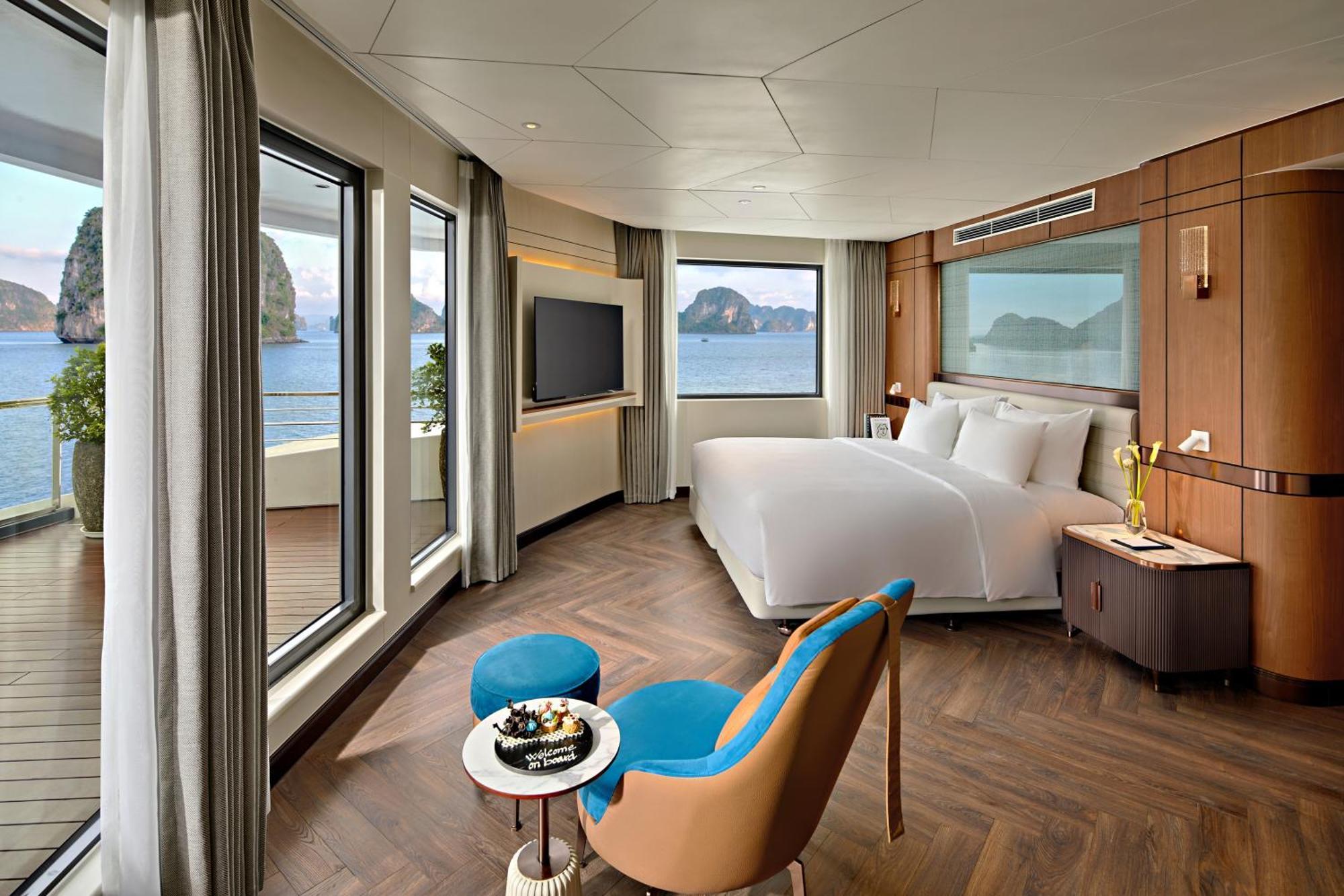 Grand Pioneers Halong Bay Cruise 1 Hotel Ha Long Exterior photo