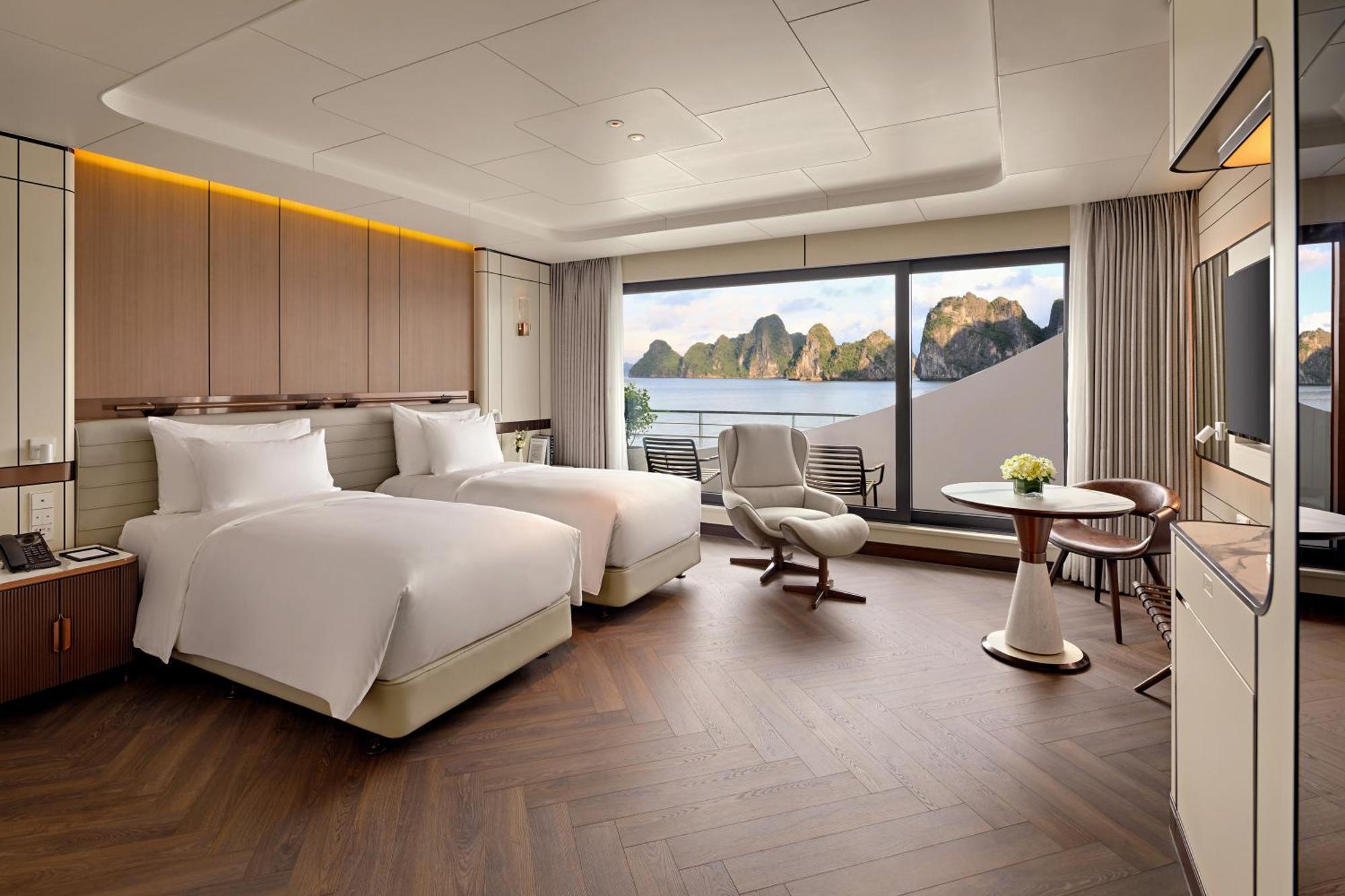 Grand Pioneers Halong Bay Cruise 1 Hotel Ha Long Exterior photo